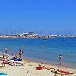 Апартаменты Entre Et Esterel *